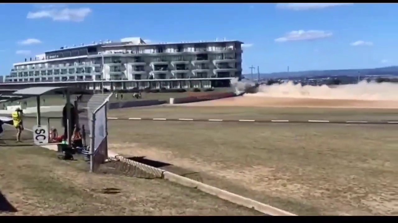 12H Bathurst 2023 FP4 Kassulke Massive Crash Flip and Amateur Vidéo