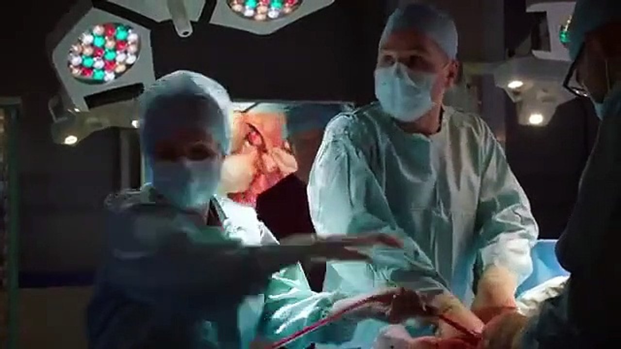 Holby City - Se21 - Ep18 - Vinegar and Honey HD Watch