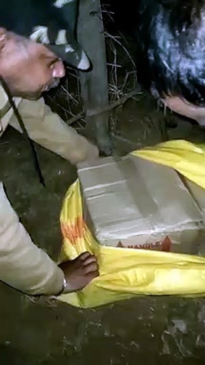 the smugglers ran away by throwing liquor