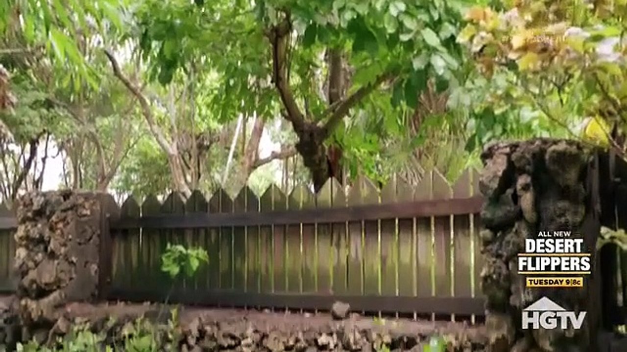 Caribbean Life - Se12 - Ep10 - Working Hard While Hardly Working on Utila - Ep1211 HD Watch