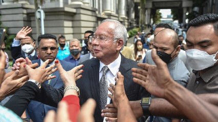 Will Malaysian Ex-PM Get Royal Pardon for 1MDB Corruption Scandal? | Reports