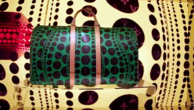 J-Hope at the Men’s Fall-Winter 2023 Show _ LOUIS VUITTON