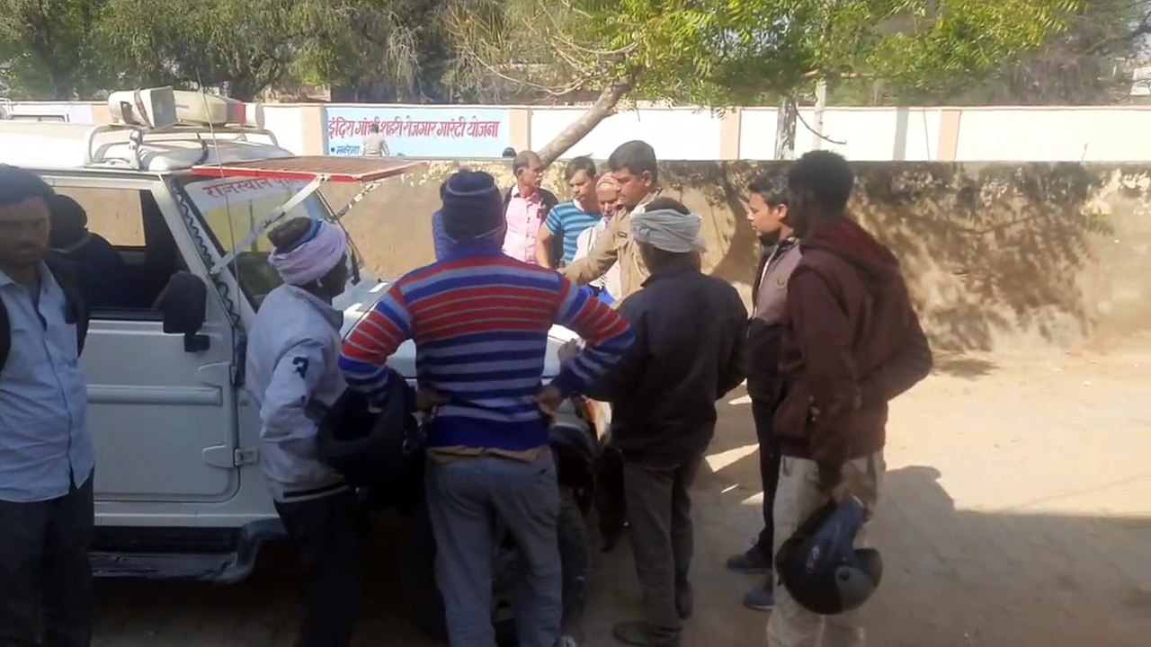 video: घर जा रहा बाइक सवार रास्ते में ही दुनिया से हुआ अलविदा