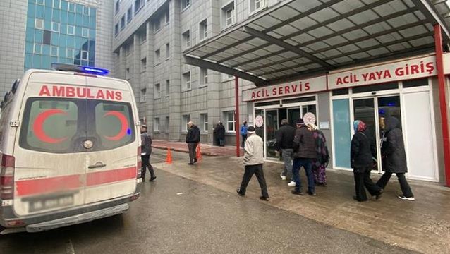 Ev basan koca, boşanma aşamasındaki eşini 5 kurşunla vurarak ağır yaraladı