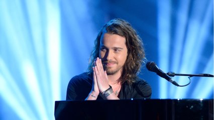 GALA VIDEO - Julien Doré repasse le casting de la Nouvelle Star et c’est hilarant !