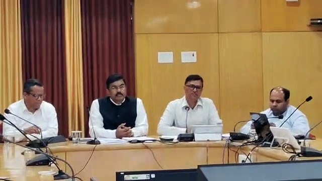 Bilsapur, Raipur and Durg got gift of world class railway station, Metro Vande Bharat will be able to run from Raipur to Bilaspur