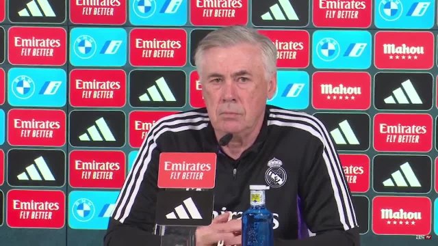 Ancelotti responde a Raíllo y se vuelve a meter a todos en el bolsillo: “¿Vinicius un ejemplo...?”