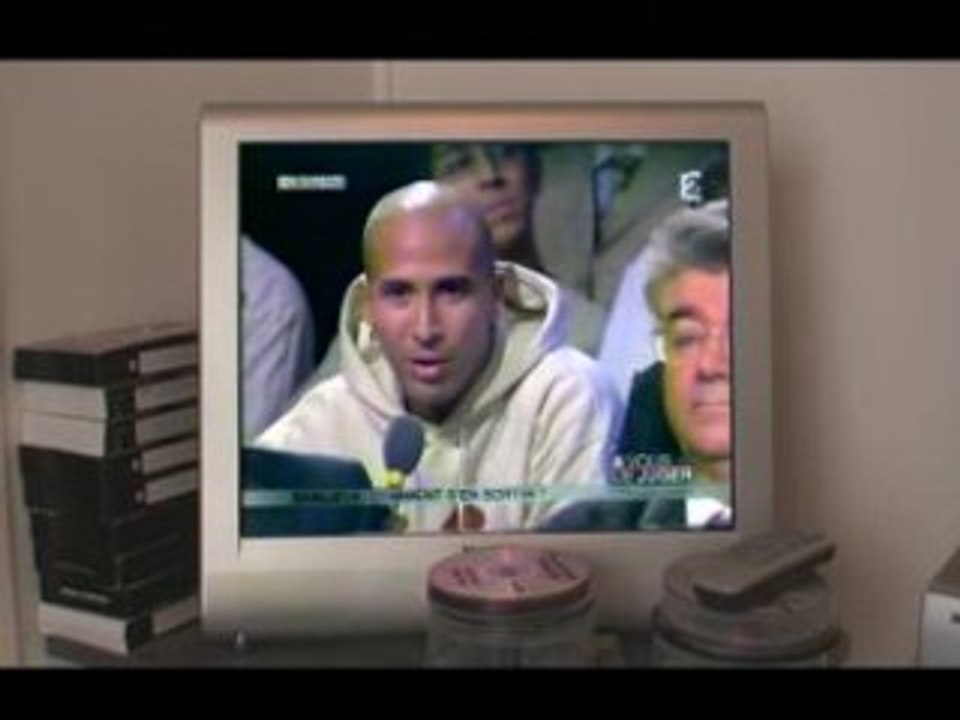 Banlieues sous le feu des médias