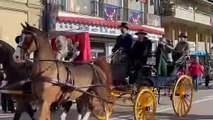 Carnevale di Viareggio 2023, la sfilata delle carrozze storiche