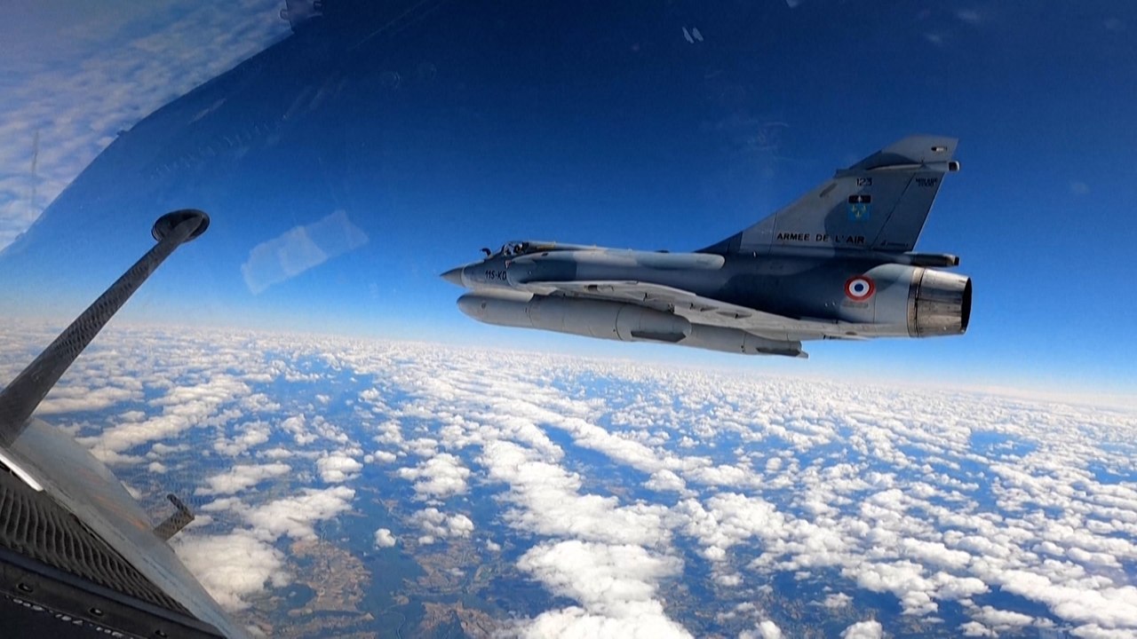 Pourquoi la livraison d'avions de chasse à l'Ukraine est « une idée qu'on ne peut plus écarter »