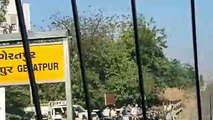 VIDEO: हादसों को रोकने के लिए रेलवे ट्रेक के आसपास फेंसिंग