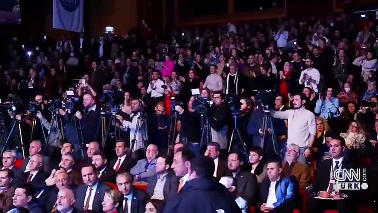 Kılıçdaroğlu'nun dili sürçtü! "Şişli Büyükşehir Belediyesi" dedi...