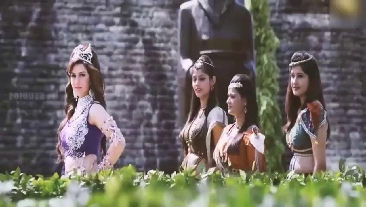 شاب بيعدي من ماسورة درجة حرارتها 10000 درجه ومش بيحصله حاجه وبيتضح انه مش انسان عادي وعنده قوة خارقه