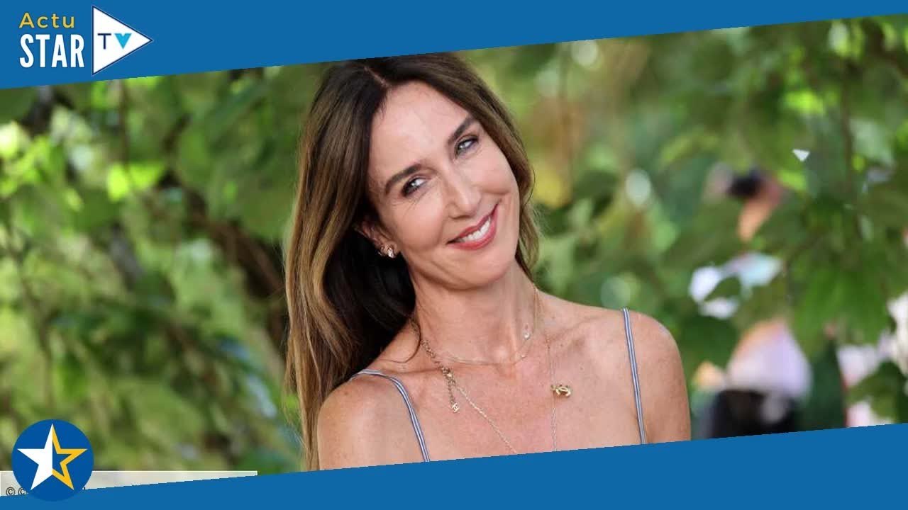 « Vous m’avez donné du courage » : Elsa Zylberstein bouleversée par un message d'une de ses admiratr