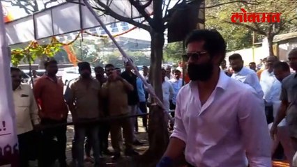 राज ठाकरेंचा मुलगा.. कलेचा आदर.. गाणं आवडलं १० हजार दिले...