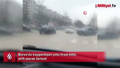Bursa’da kayganlaşan yolu fırsat bildi, drift atarak ilerledi