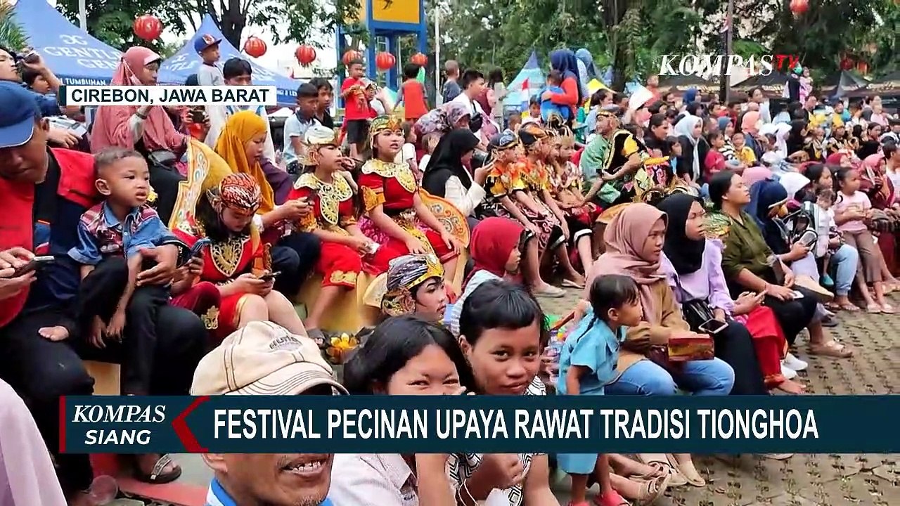 Barongsai dan Berbagai Kesenian Meriahkan Festival Pecinan di Cirebon