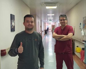 DOKTORUNUN DOĞUM GÜNÜNDE, YENİ AKCİĞERİYLE YENİDEN DOĞDU