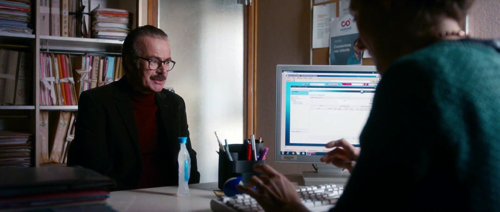 LES TETES DE L'EMPLOI - Extrait "Bogue"  [Franck Dubosc]