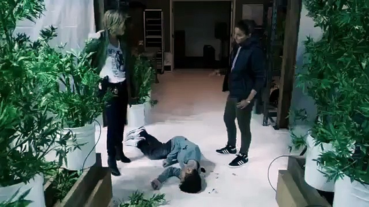 Mur-'der in the First - Se2 - Ep13 HD Watch