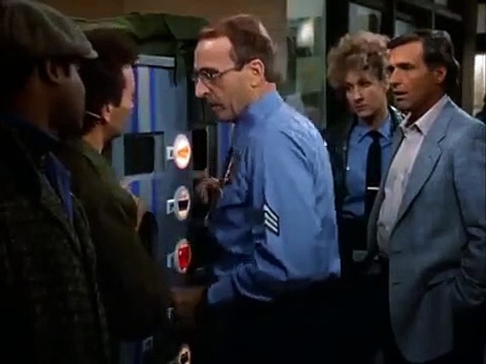 Hill Street Blues - Se7 - Ep16 - Sorry, Wrong Number HD Watch