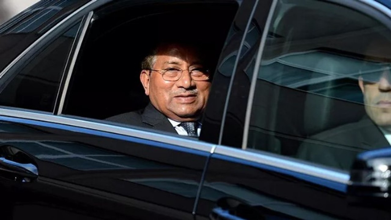 Pakistan eski cumhurbaşkanı Pervez Müşerref hayatını kaybetti
