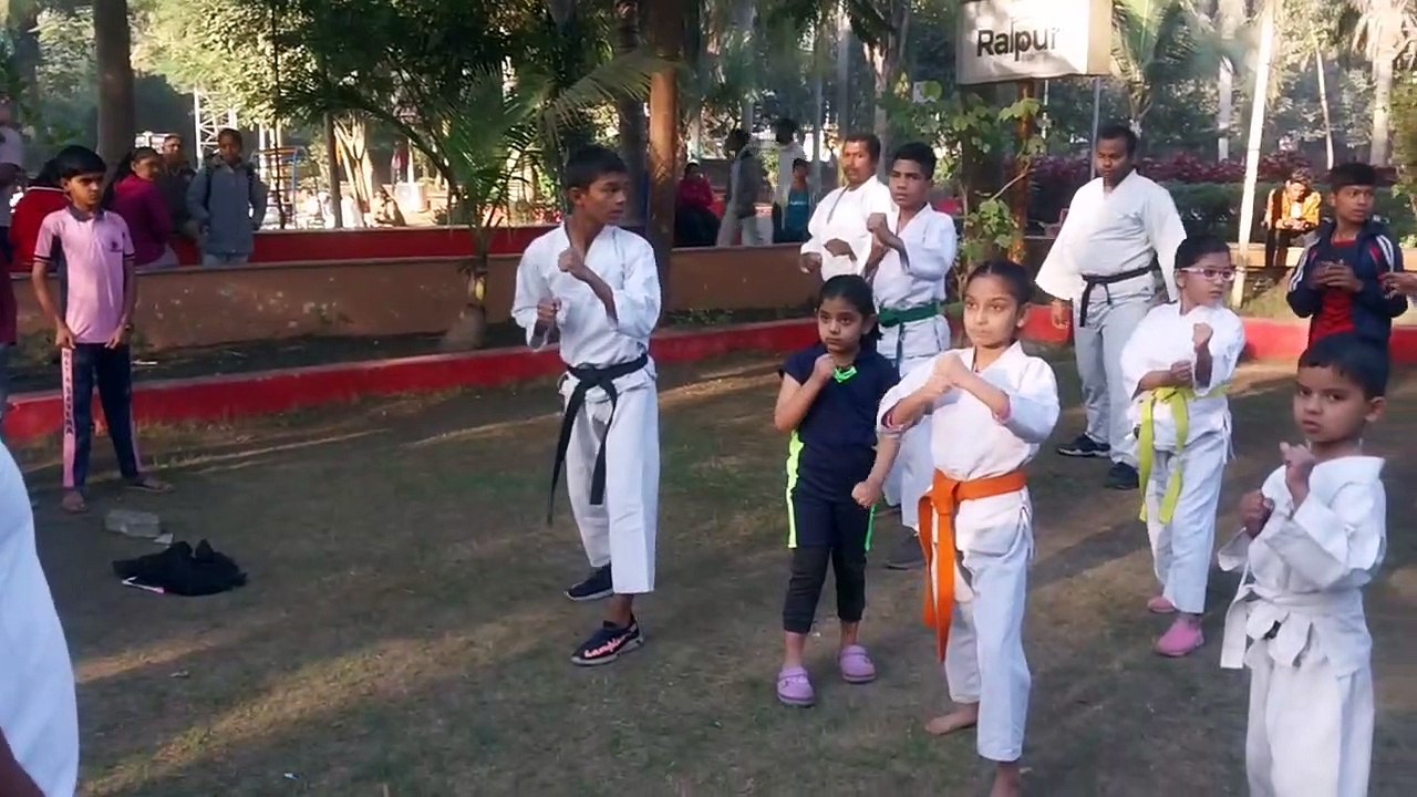 हमराह में सीख रहे आत्म रक्षा और अपने फिटनेस पर दे रहे ध्यान