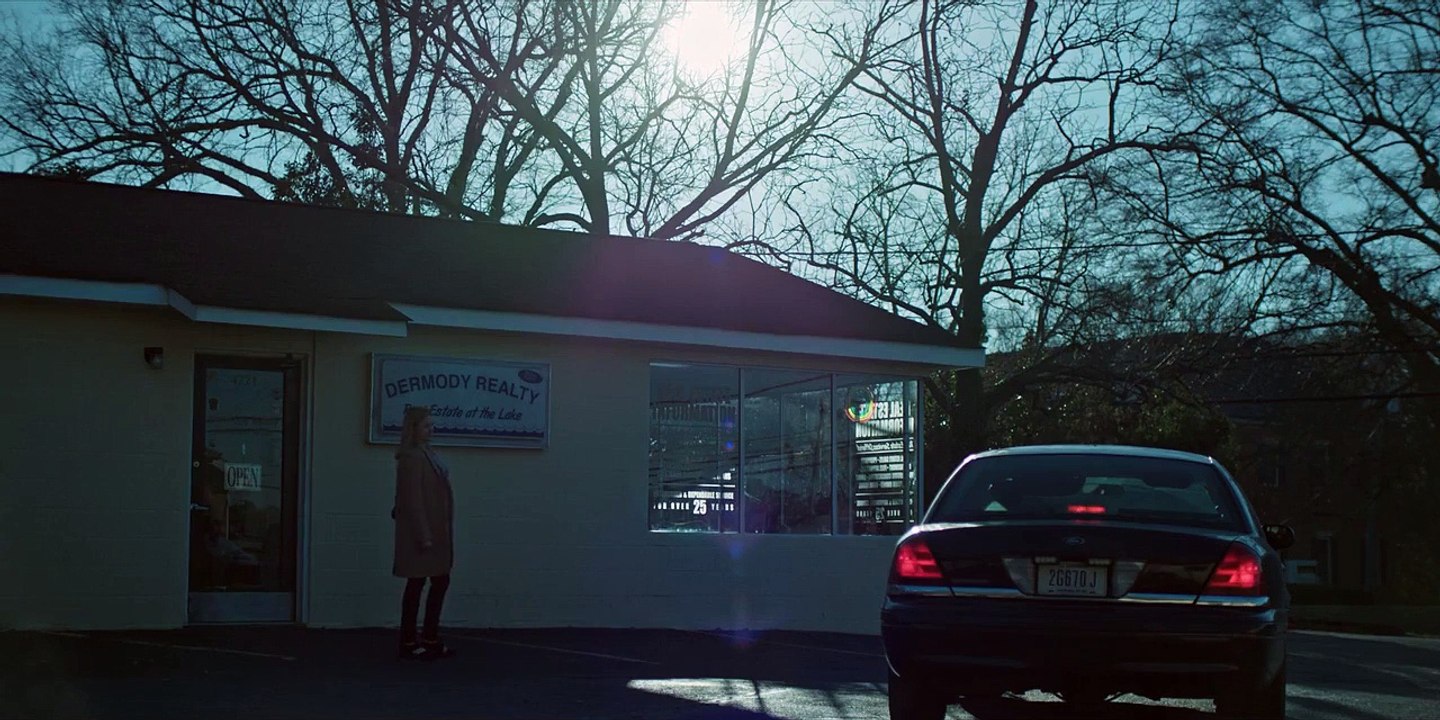 Ozark - Se1 - Ep09 - Coffee, Black HD Watch