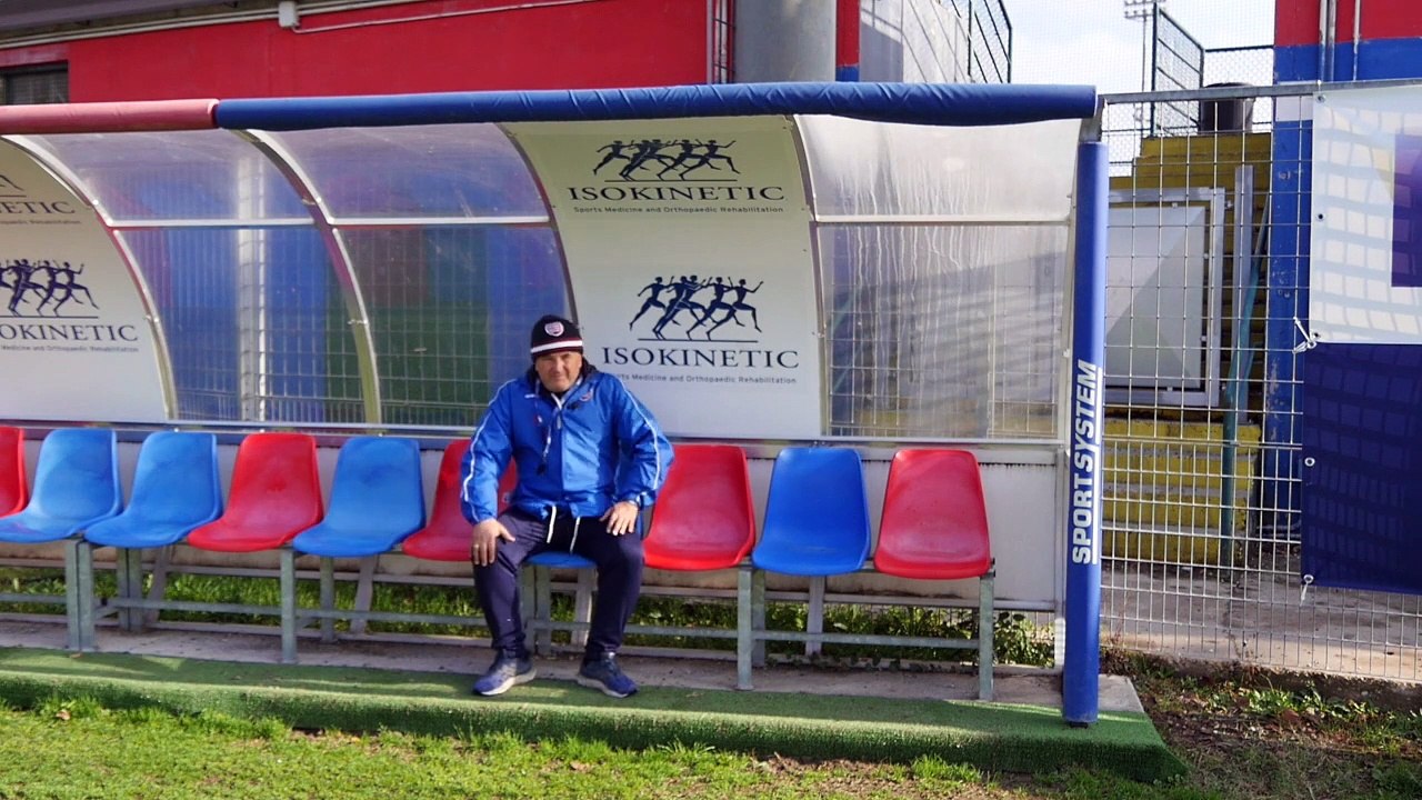 Record, 42 anni con la stessa squadra: Gigi Fre...