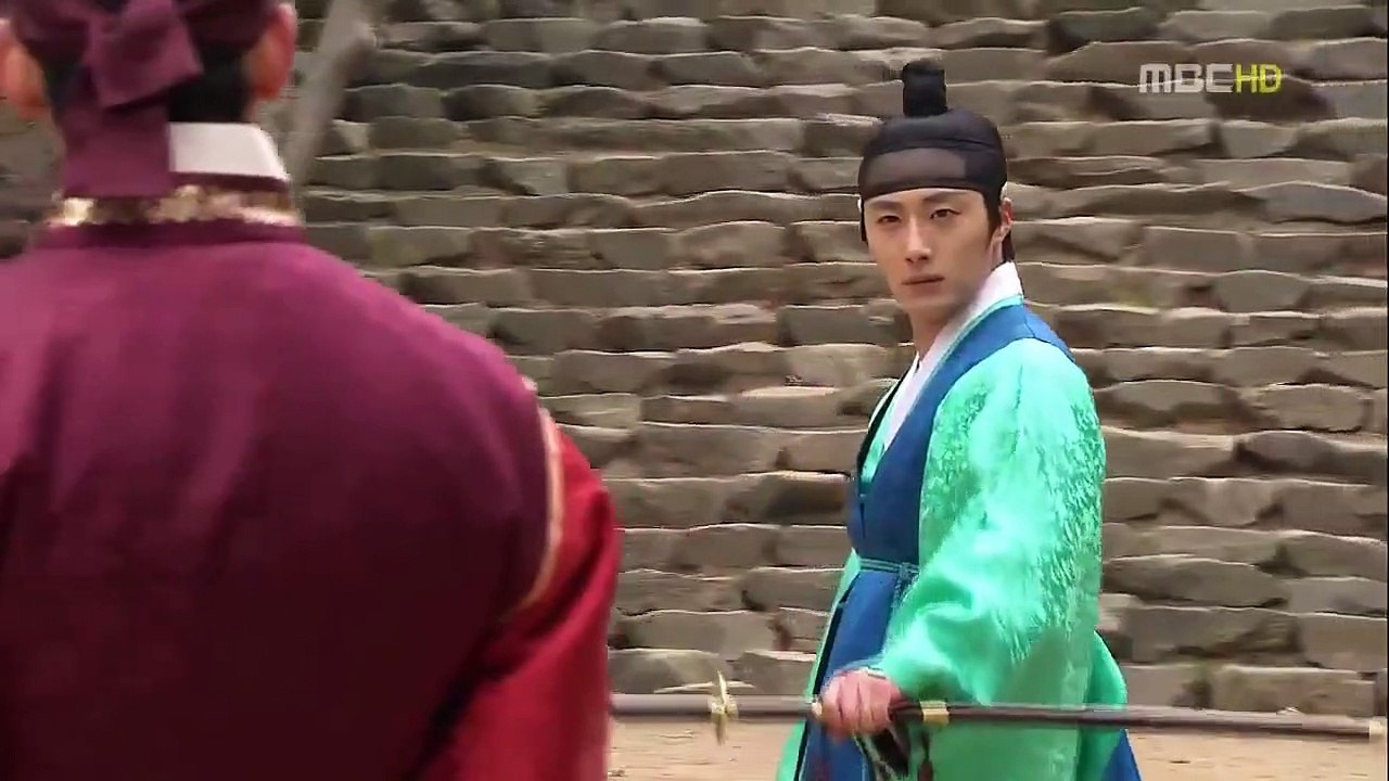 The Moon That Embraces The Sun - Ep17 HD Watch