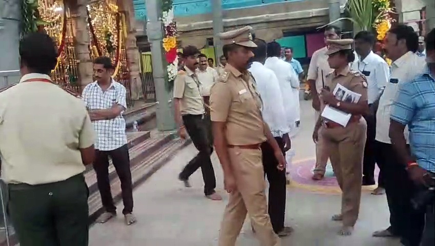 தைப்பூசத்தை முன்னிட்டு பழனி முருகன் கோயில் ஓ.பன்னீர்செல்வம் சாமி தரிசனம்!!