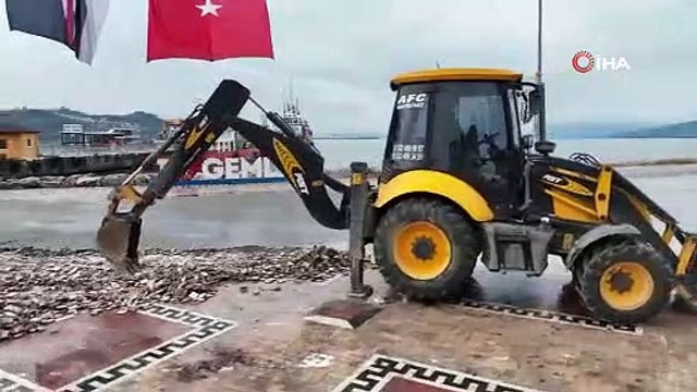 Gemlik meydanına estetik dokunuş