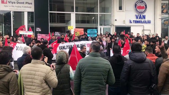 Atama bekleyen öğretmenler Van'da buluştu
