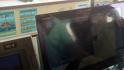 Furuno ecdis üzerinde çalışma yapmak.