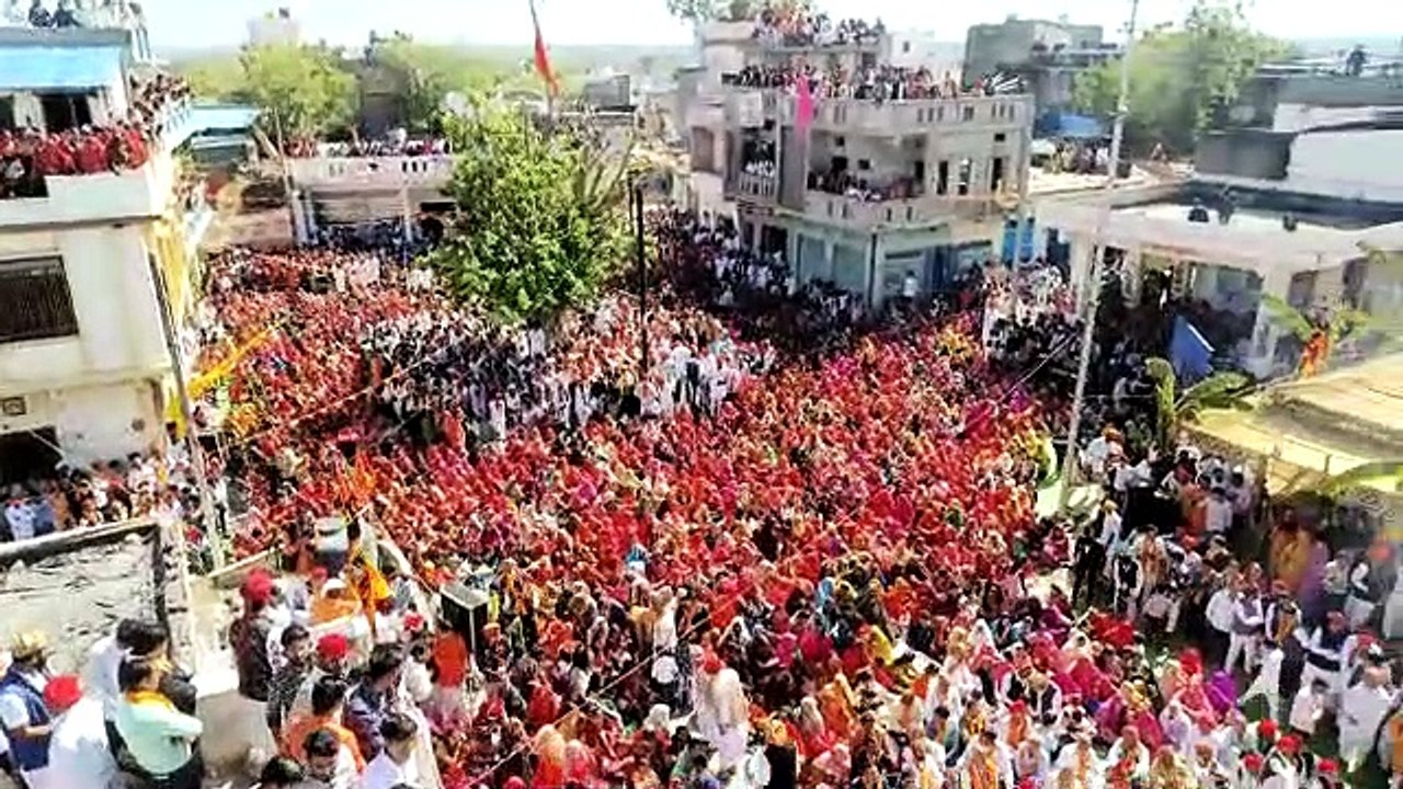 Menar turned into Vrindavan, Thakur ji's cheers everywhere, thousands of devotees became witnesses