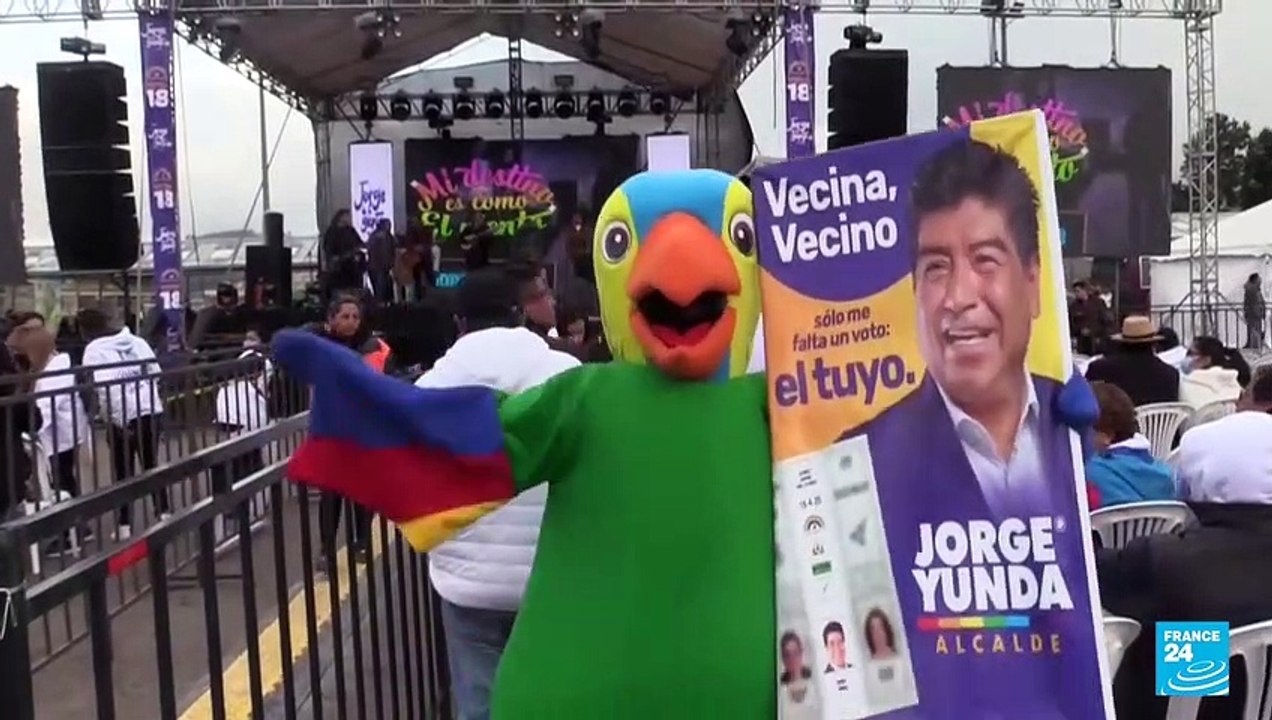 Ecuador va a las urnas para elegir autoridades locales y votar un referendo