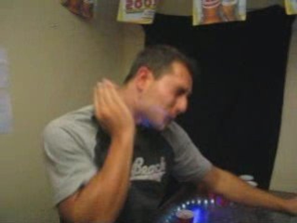 ALCOOL + FLAMME = BRULURE