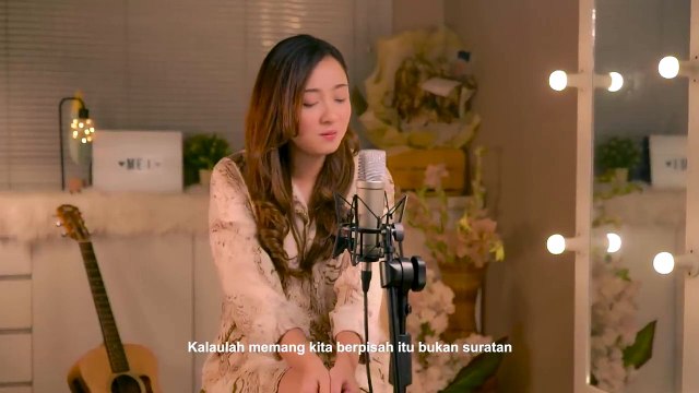 HATI YANG LUKA - BETHARIA SONATHA ( Meisita Lomania Cover & Lirik )