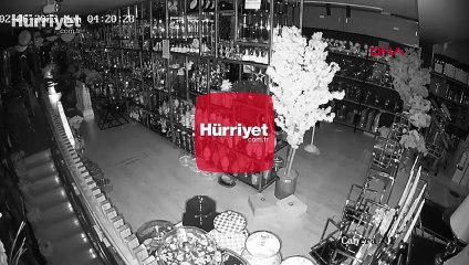 Gaziantep'te deprem anı kamerada