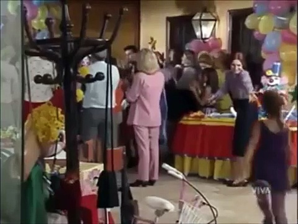 Novela Felicidade (1991) - Débora arma para que Bia seja acusada de roubo