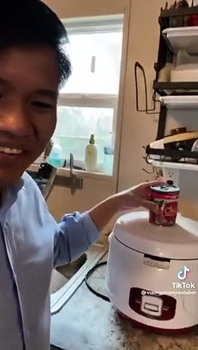 Triệu phú đô la Vương Phạm tiết lộ tính cách đặc biệt của vợ qua chiếc nồi cơm điện “đã góp phần giúp tôi trở nên giàu có”