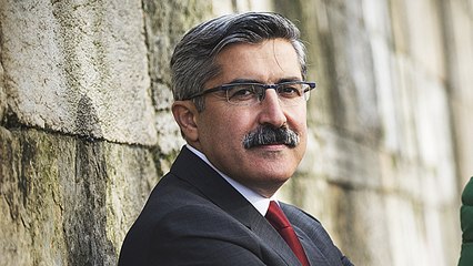 AK Parti Hatay Milletvekili Hüseyin Yayman ailesinin göçük altında olduğunu söyledi