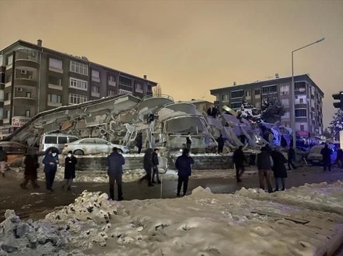 Kahramanmaraş deprem son durum! Kahramanmaraş depremi şiddeti kaç, deprem nerede oldu? Kahramanmaraş depremde ölen var mı?