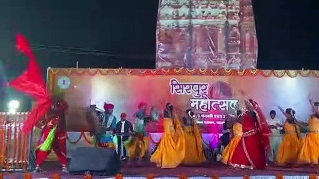 सिरपुर महोत्सव में सांस्कृतिक कार्यक्रमों ने बांधा समां
