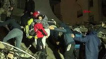 Kahramanmaraş’ta 7.4 şiddetinde deprem: Can kaybı artıyor