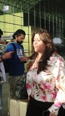Ekta Kapoor एयरपोर्ट पर काफी जल्दबाज़ी में दिखी