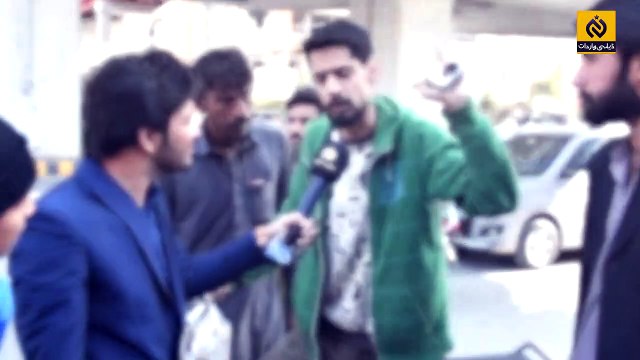 Police Waly Ny Ghareeb Sakhas par Darandgi Ki Intha Kar Di __ Daily Wardaat