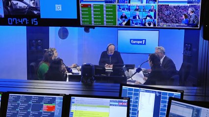 «Sugar Street» de Jonathan Dee et la série «Profession : reporter»