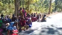 कोलगा के जंगल में चल रहे सर्वे का विरोध, ग्रामीणों ने रोका काम
