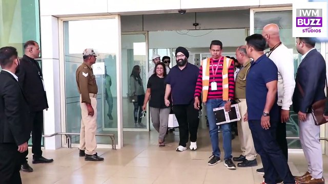 Sidharth-Kiara Wedding_ Karan Johar, Shahid Kapoor With Mira Rajput, Armaan Jain Reach Jaisalmer